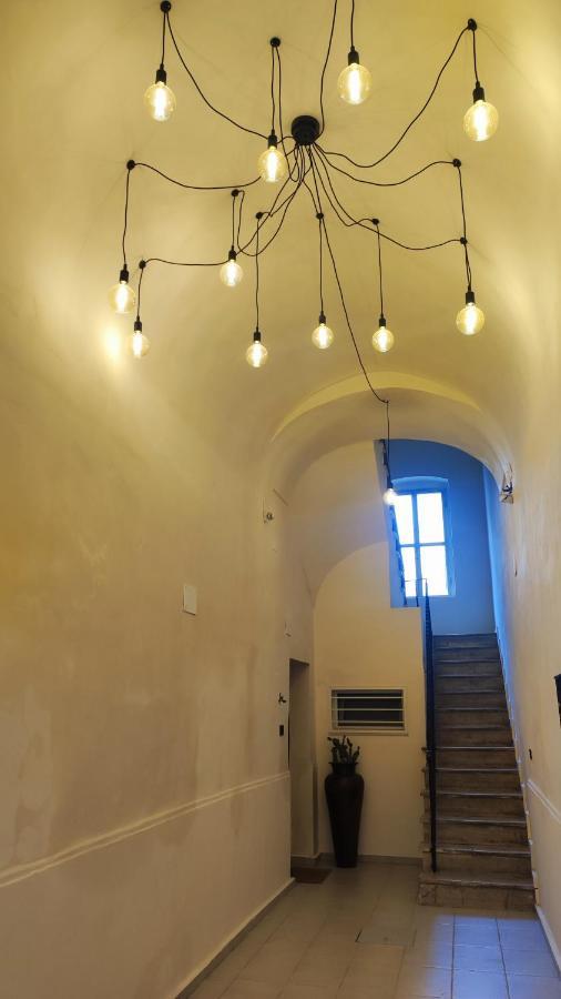 Amalo Guest House Bari Exterior photo